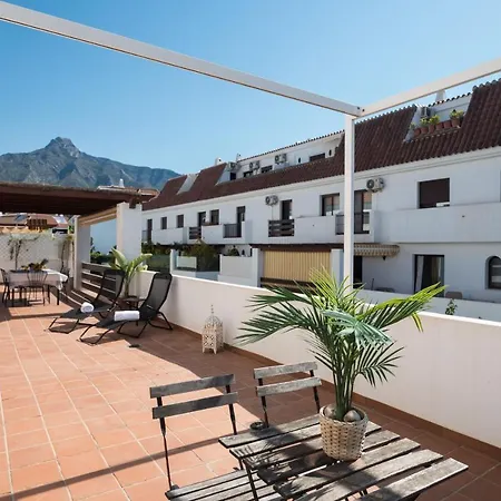 Oasis Lomas Del Club * Marbella