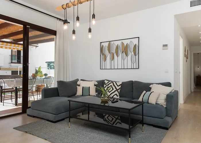 Oasis Lomas Del Club *