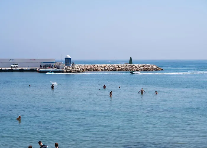 Oasis Lomas Del Club * Marbella