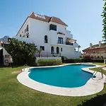 Oasis Lomas Del Club